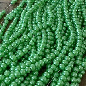 6mm Sea Green Glass Pearl Beads